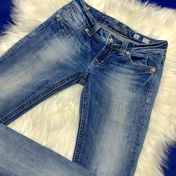 Miss Me Rhinestone Jester Straight Jeans 26 - Picture 6 of 17
